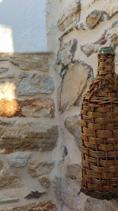 Laina Traditional Guest House Apérathos Екстериор снимка