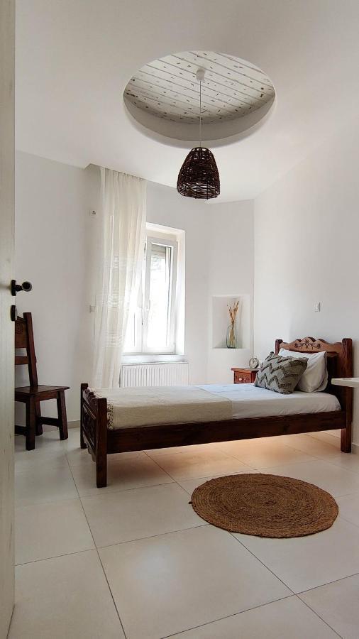 Laina Traditional Guest House Apérathos Екстериор снимка